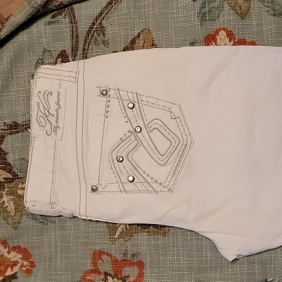 Jeans - Picture 1 of 4